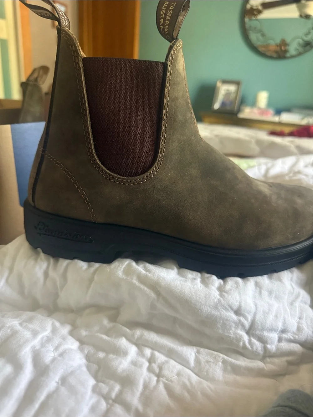 Brand new Blundstone ankle boots . Size 7. - Picture 2 of 7
